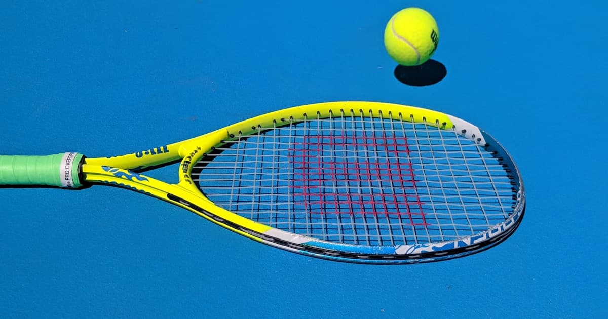 How to Choose the Ideal Tension for Your Tennis Racket [2026 Guide]